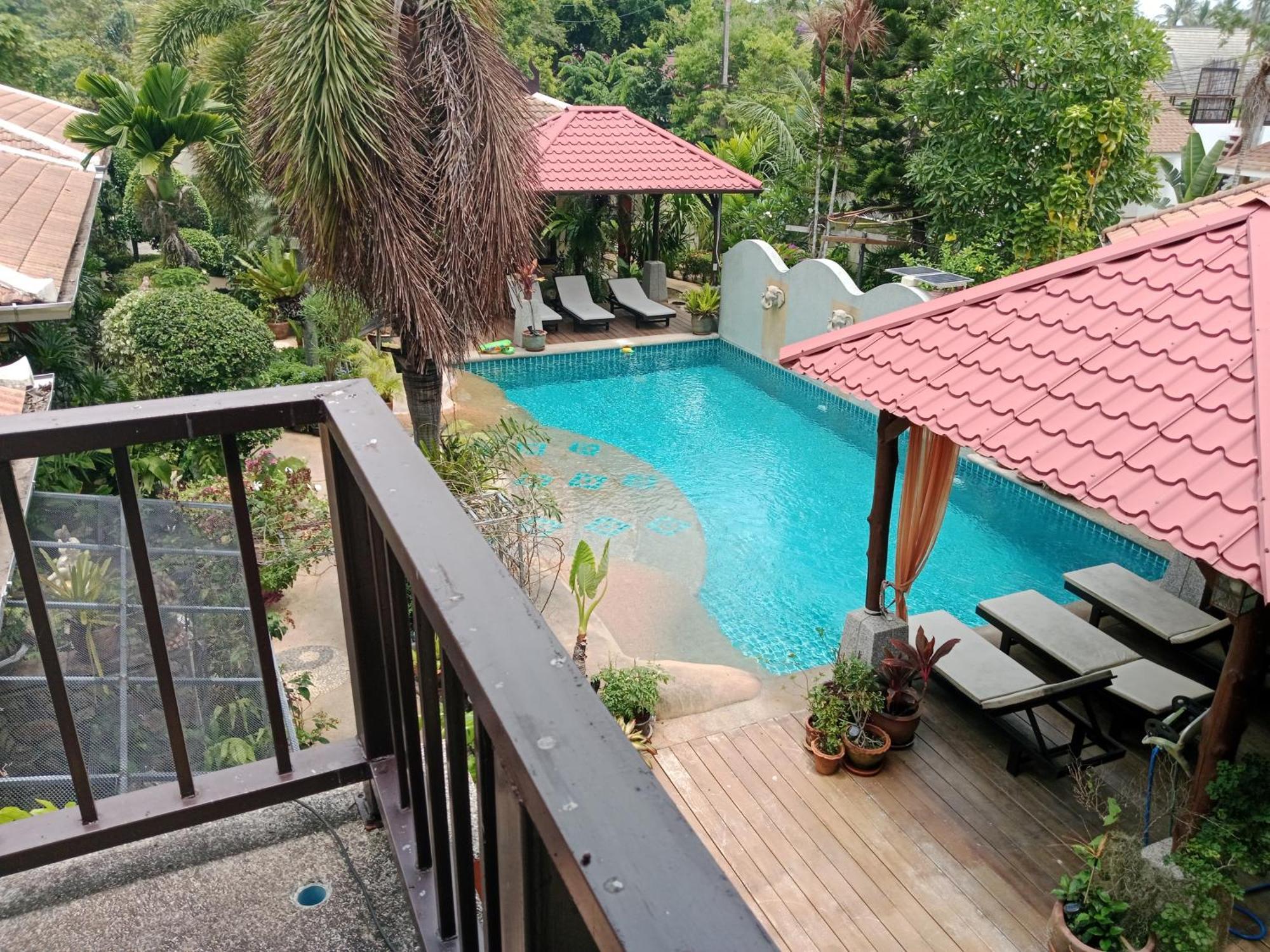 Baan Tropicana Mae Nam Bagian luar foto
