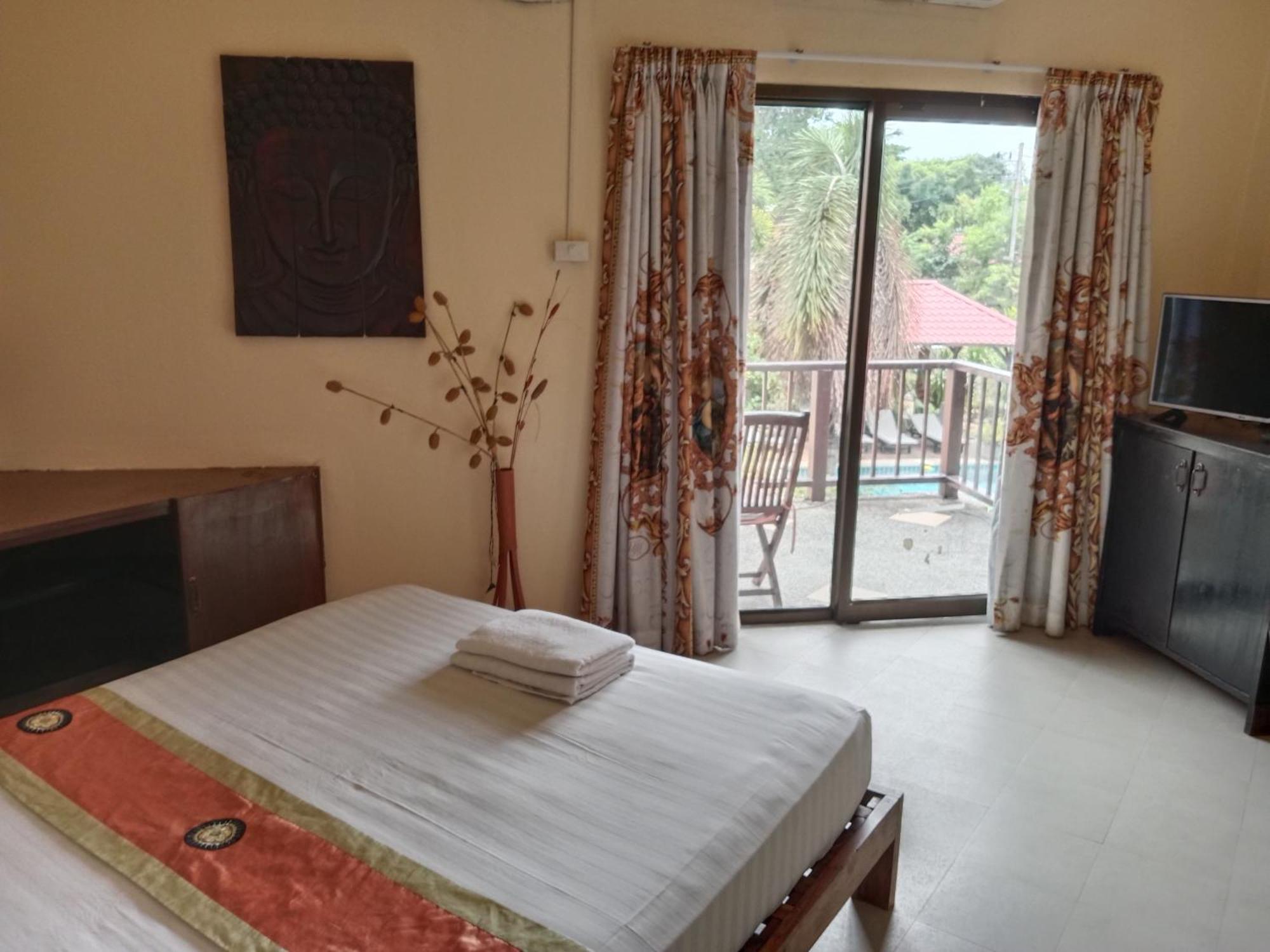 Baan Tropicana Mae Nam Bagian luar foto