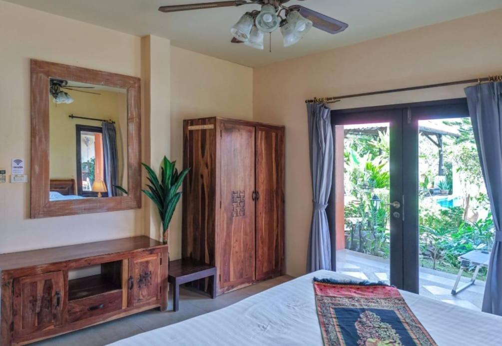 Baan Tropicana Mae Nam Bagian luar foto